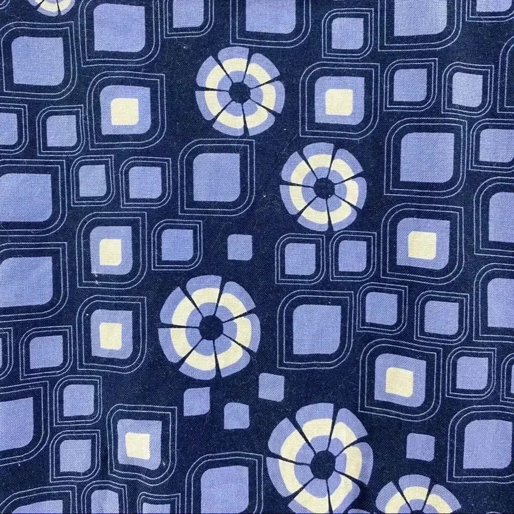 Dickies Floral Scrub Top 👩‍⚕️ - Picture 2 of 5